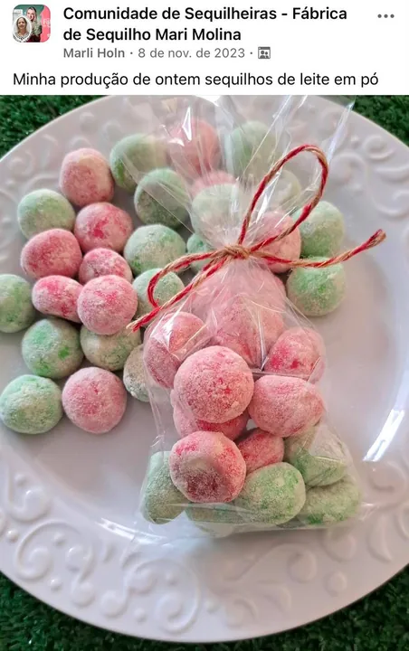 Post da Marli: produção de sequilhos de leite em pó coloridos